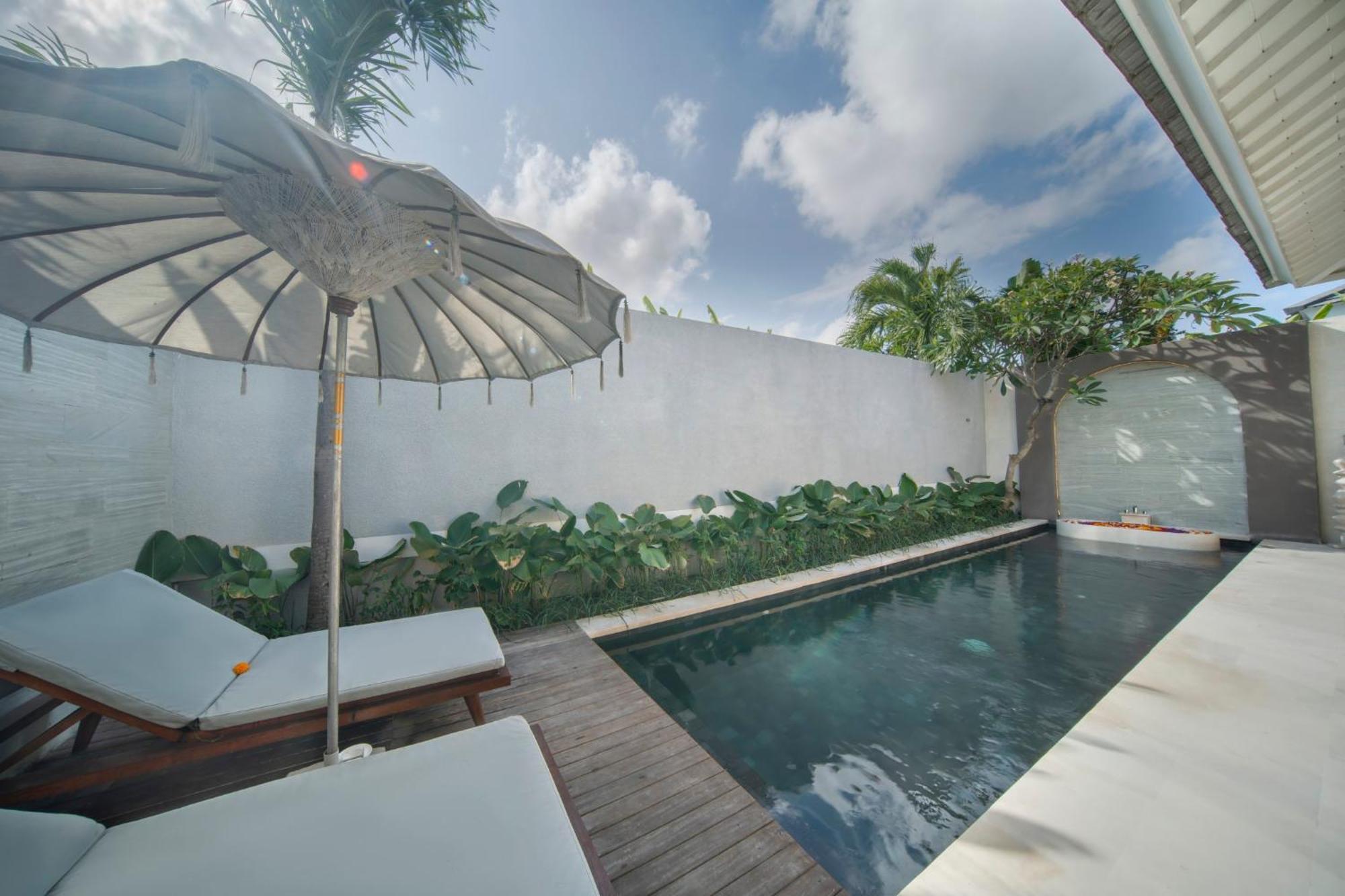 Astera Villa Seminyak By Ini Vie Hospitality Exterior foto